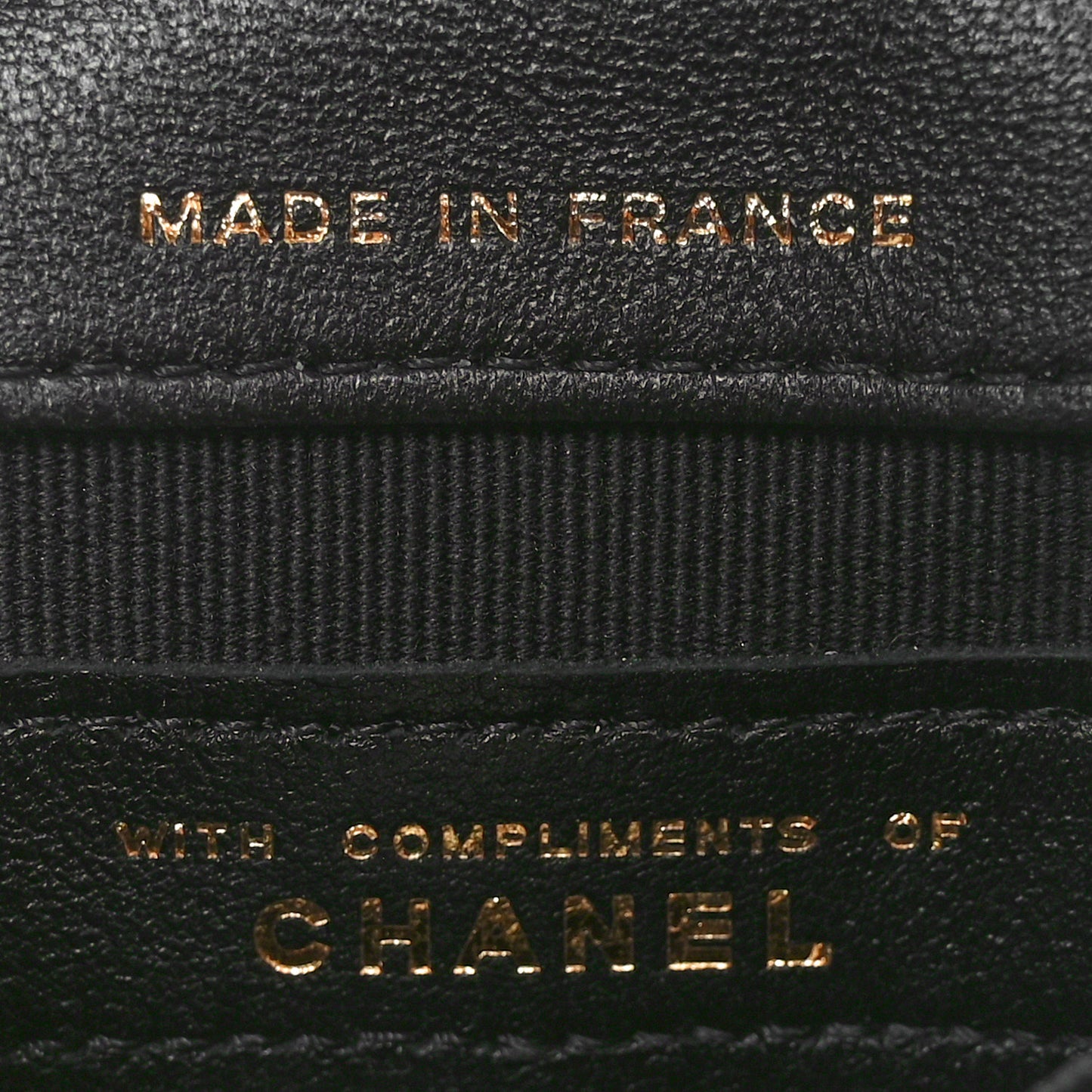 Lambskin Quilted Pearl Top Handle Clutch With Chain Black