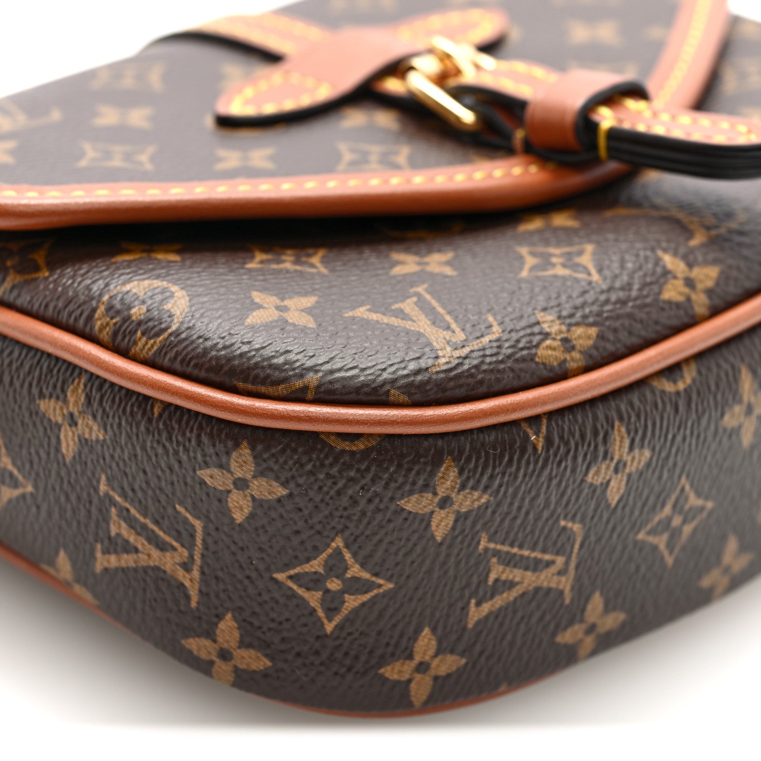 Louis Vuitton Monogram Solo 8 of 11