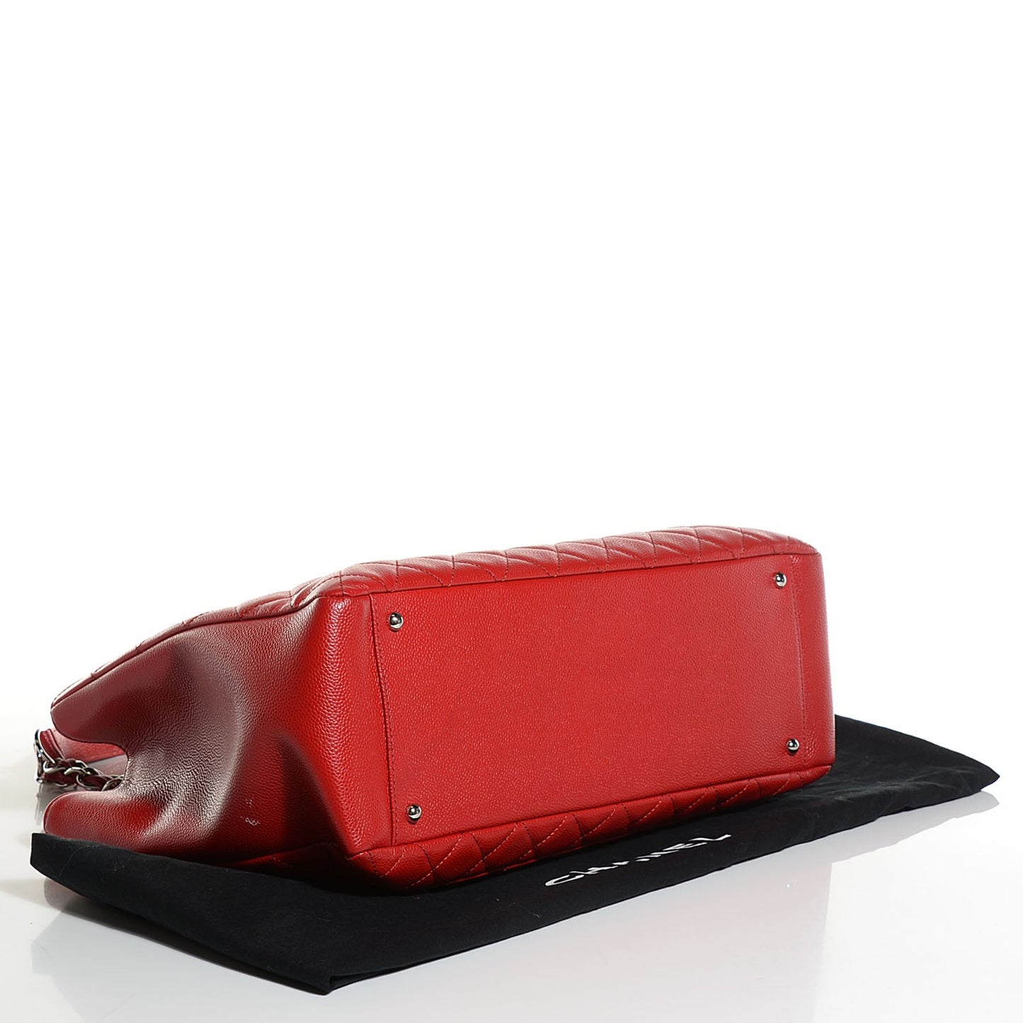 Caviar Quilted XL Grand Shopping Tote GST Red