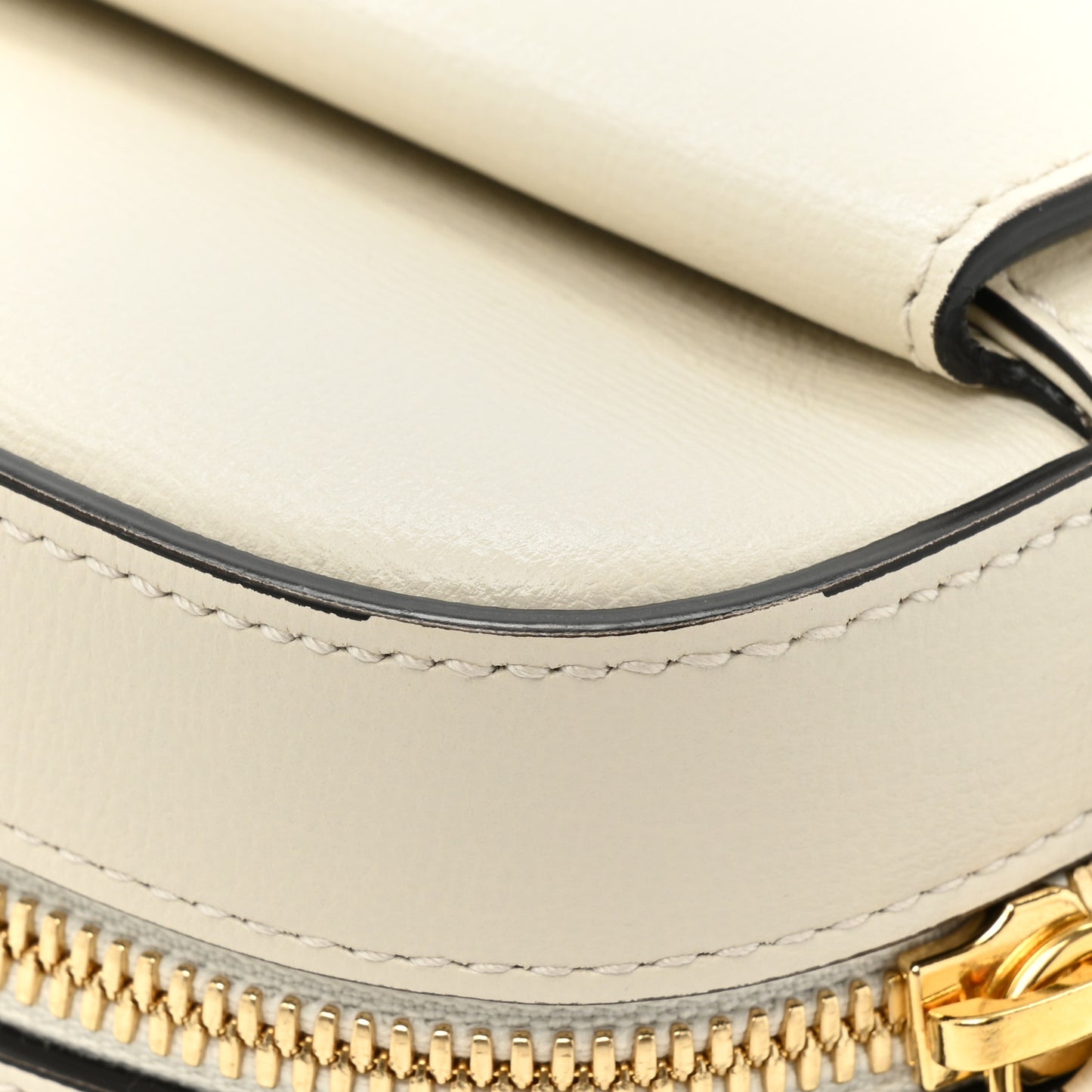 Azalea Calfskin Small Horsebit 1955 Shoulder Bag Mystic White