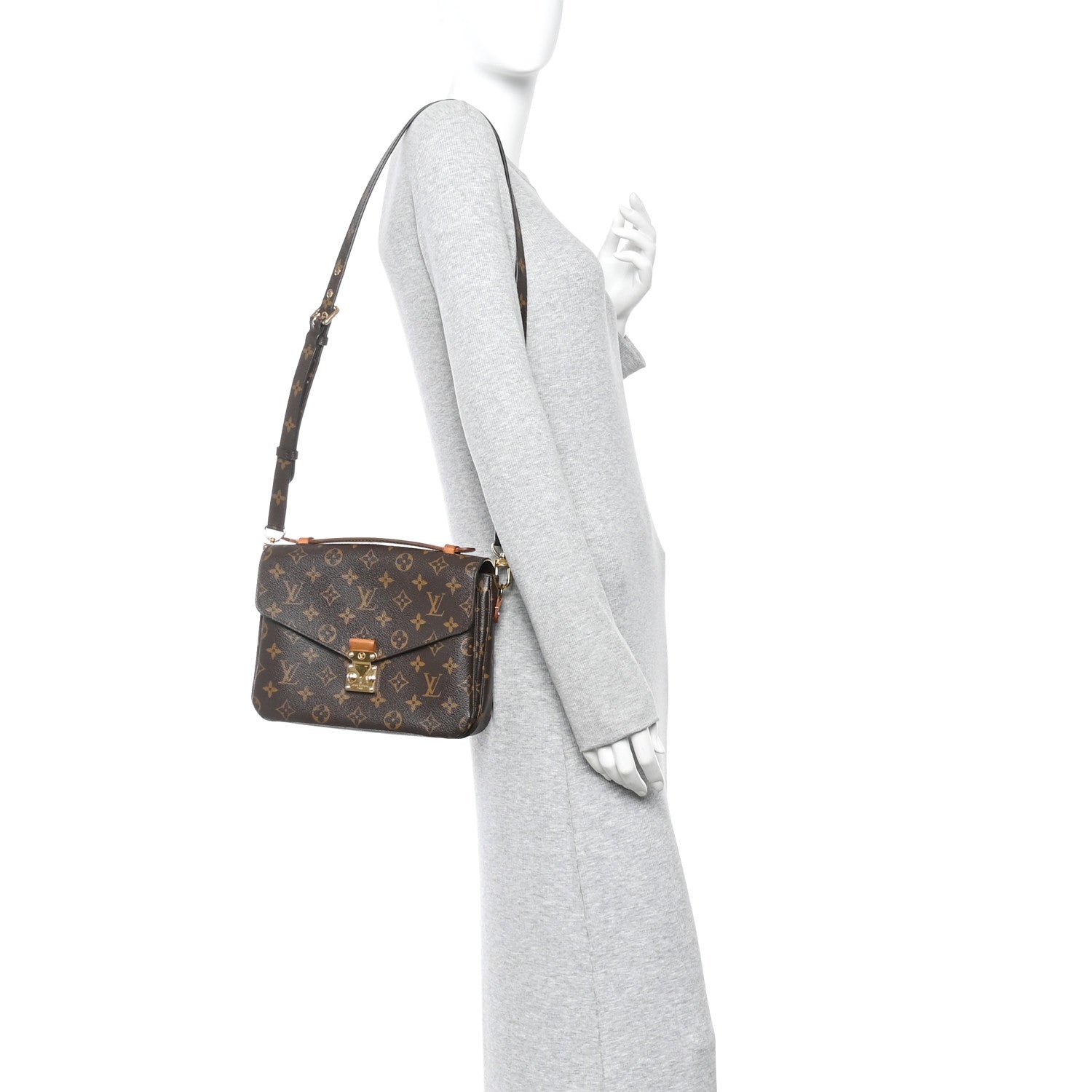 Louis Vuitton Monogram Pochette Metis 2 of 15