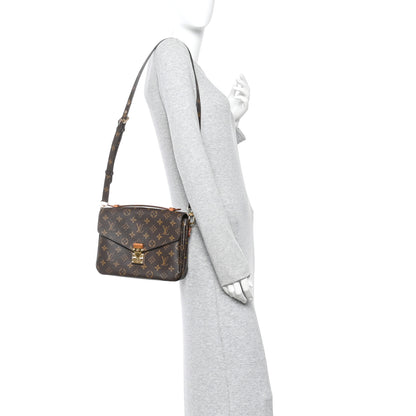 Louis Vuitton Monogram Pochette Metis 2 of 15