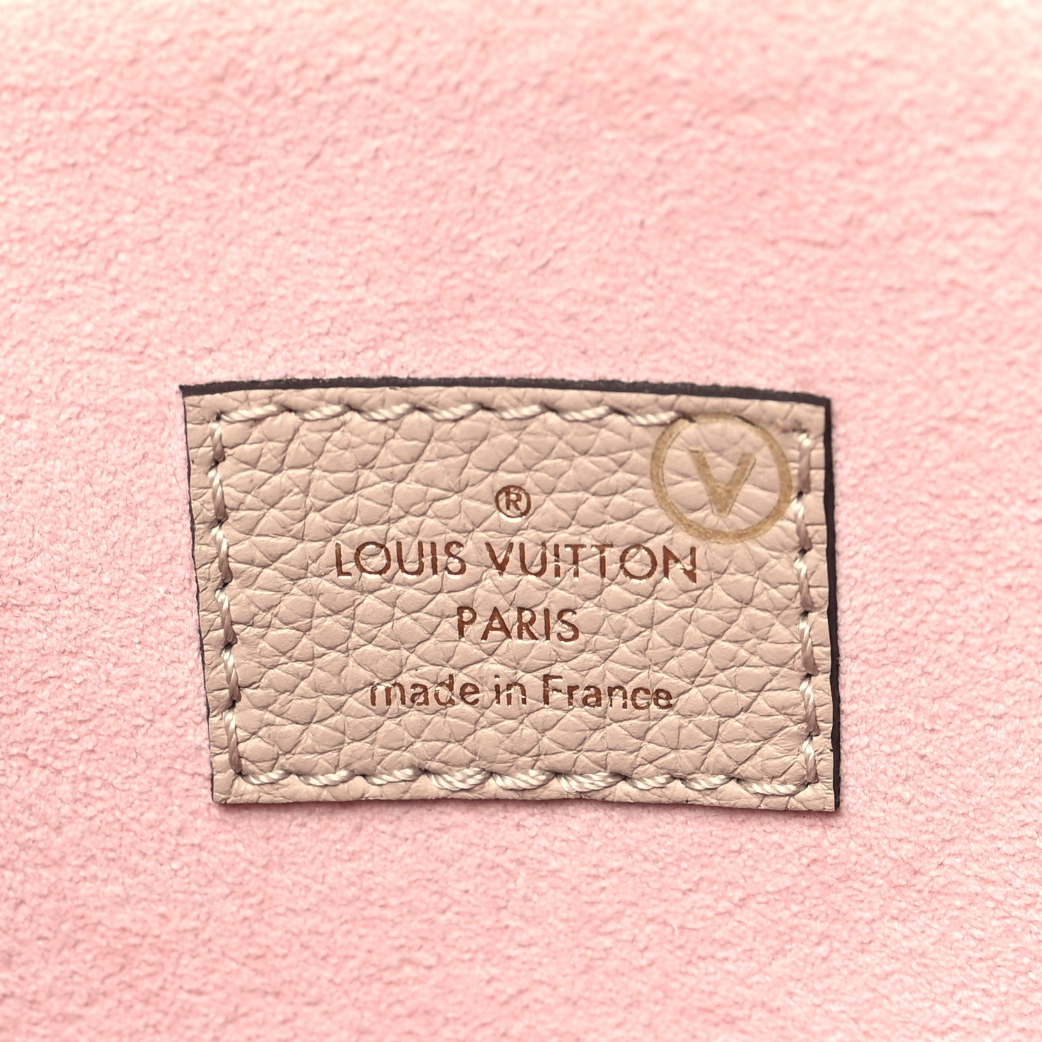 Louis Vuitton Grained Calfskin Lockme Shopper Greige 6 of 8