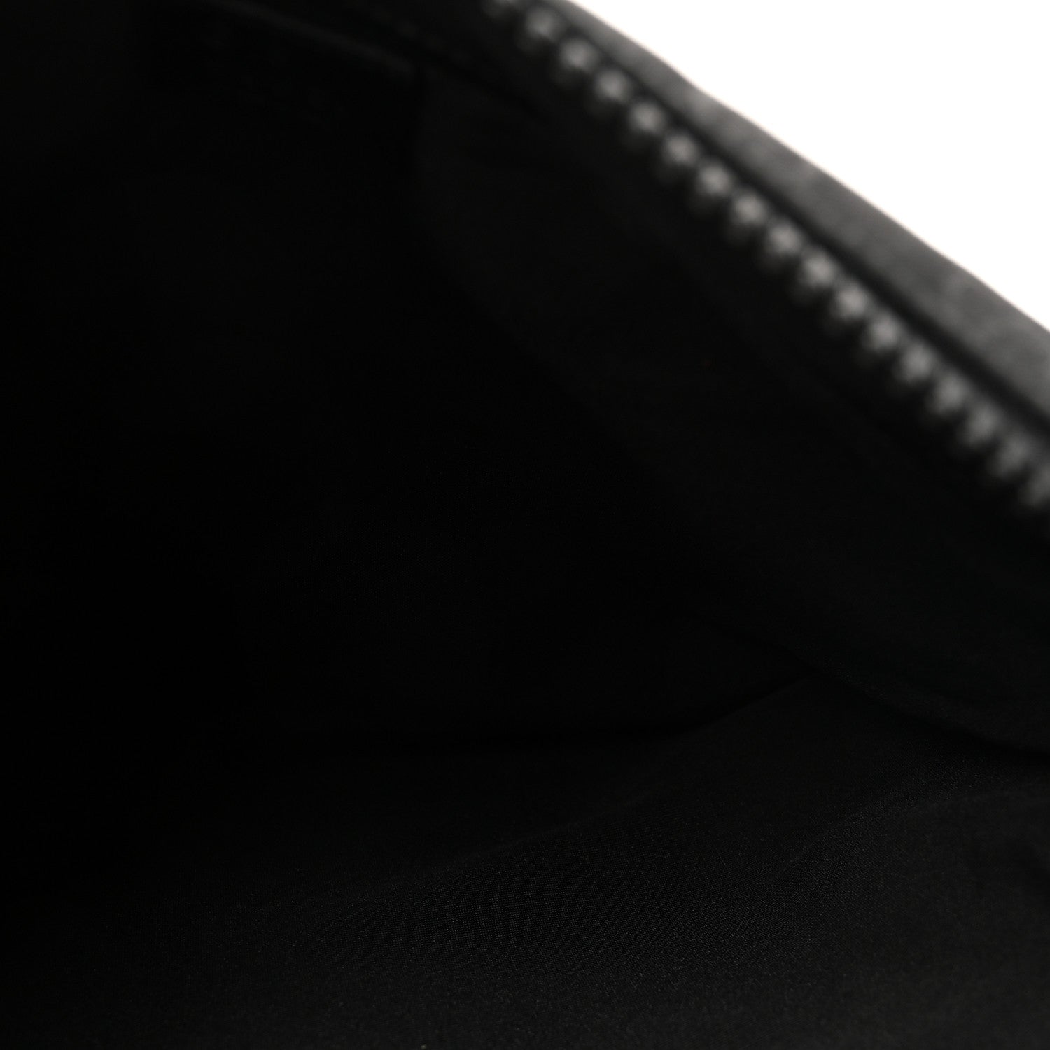 Gucci Nylon Monogram Medium Flat Messenger Bag Black 9 of 19