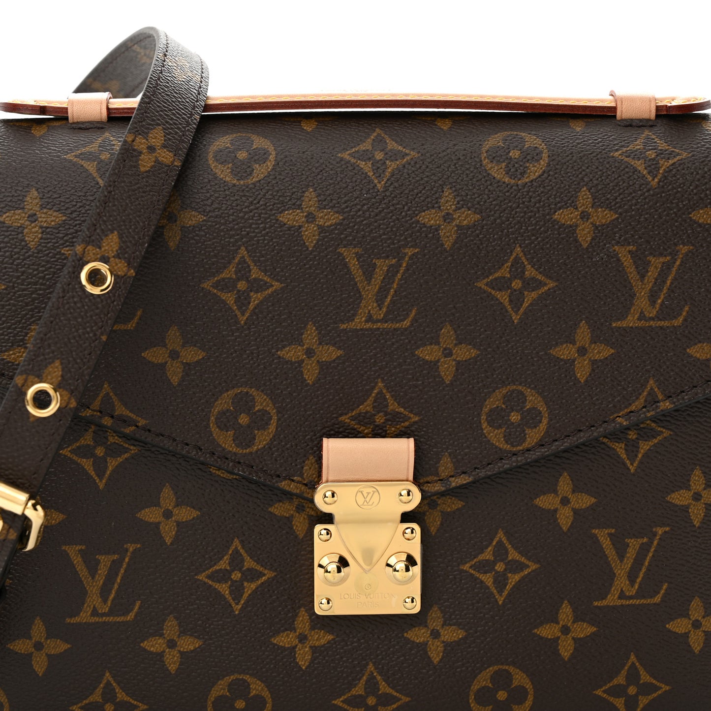 Monogram Pochette Metis
