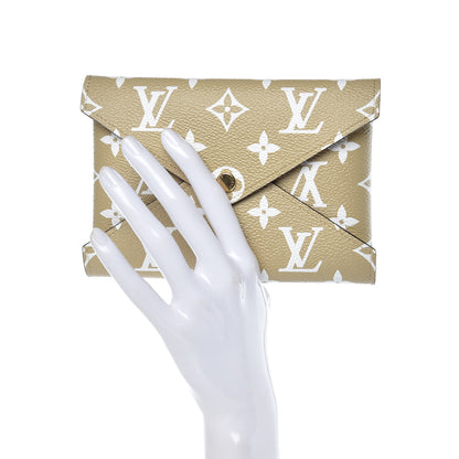 Louis Vuitton Monogram Giant Medium Kirigami Pochette Insert Beige 2 of 8