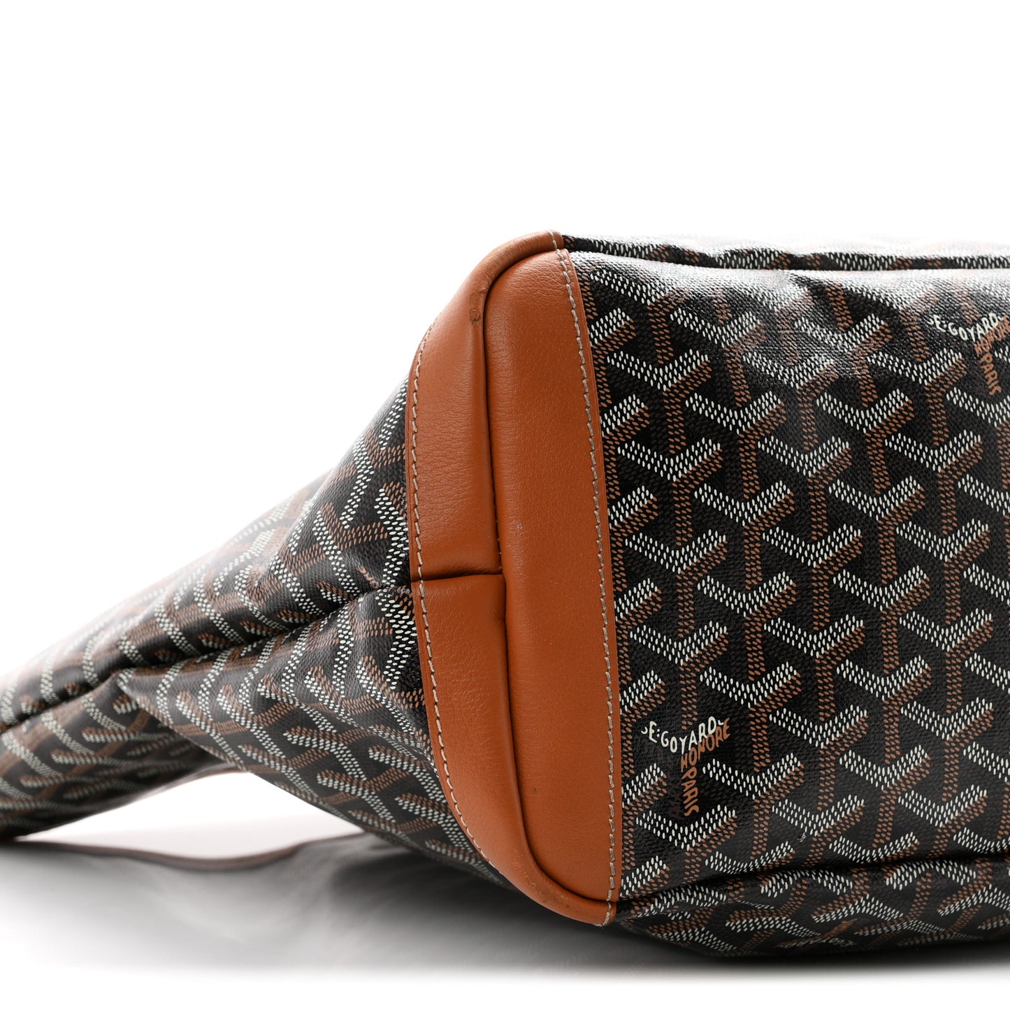 Goyardine Artois MM Black Gold
