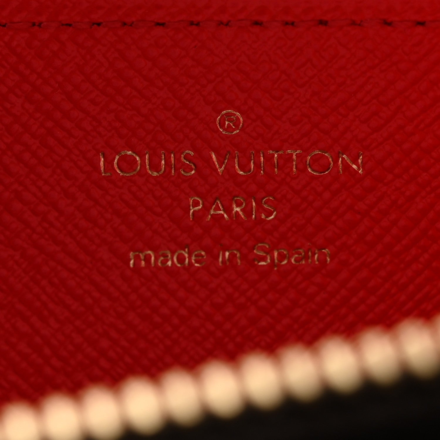 Louis Vuitton Monogram 2016 Christmas Animation Zippy Wallet Rouge 6 of 7