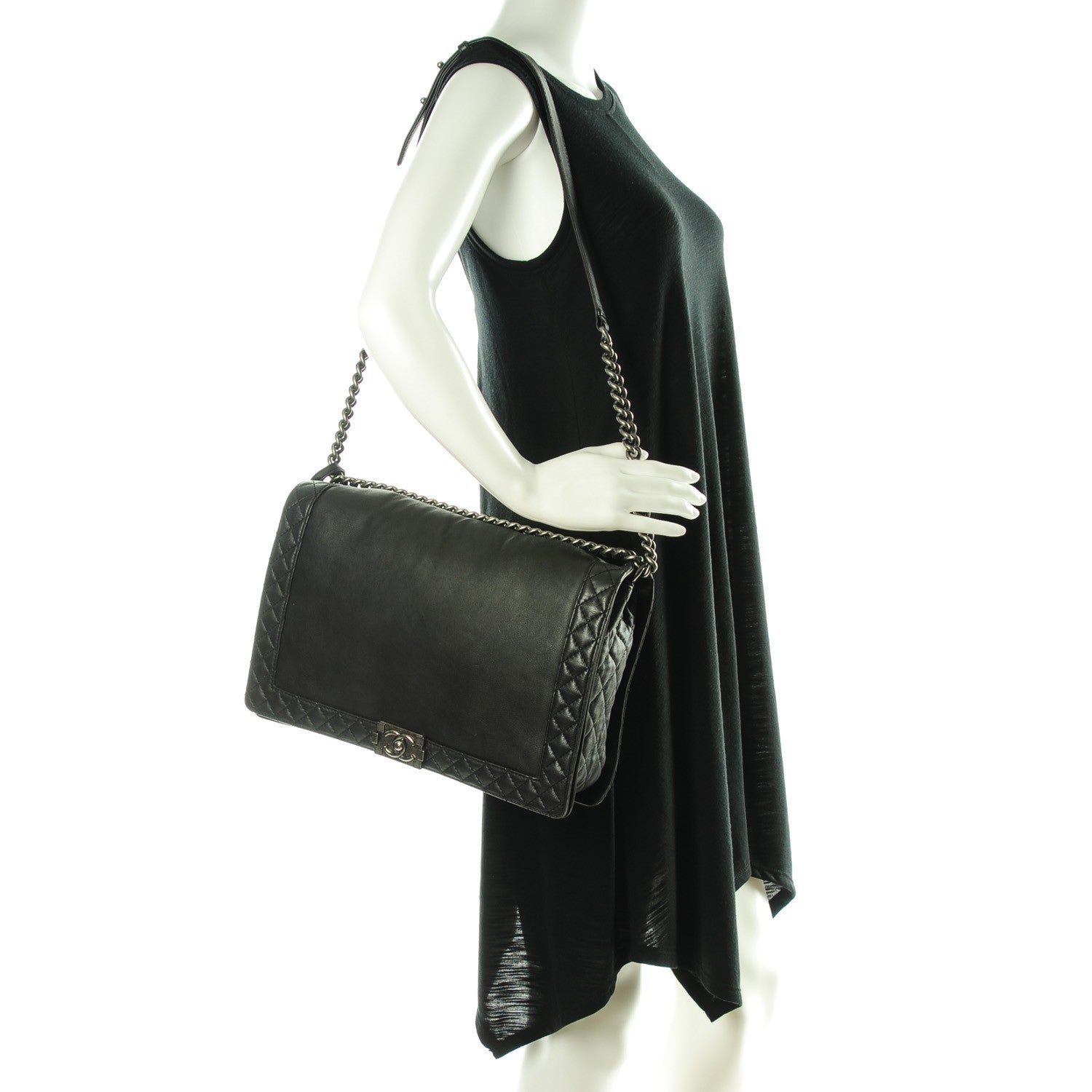 Chanel Calfskin Large Boy Reverso Flap Black 2 of 8