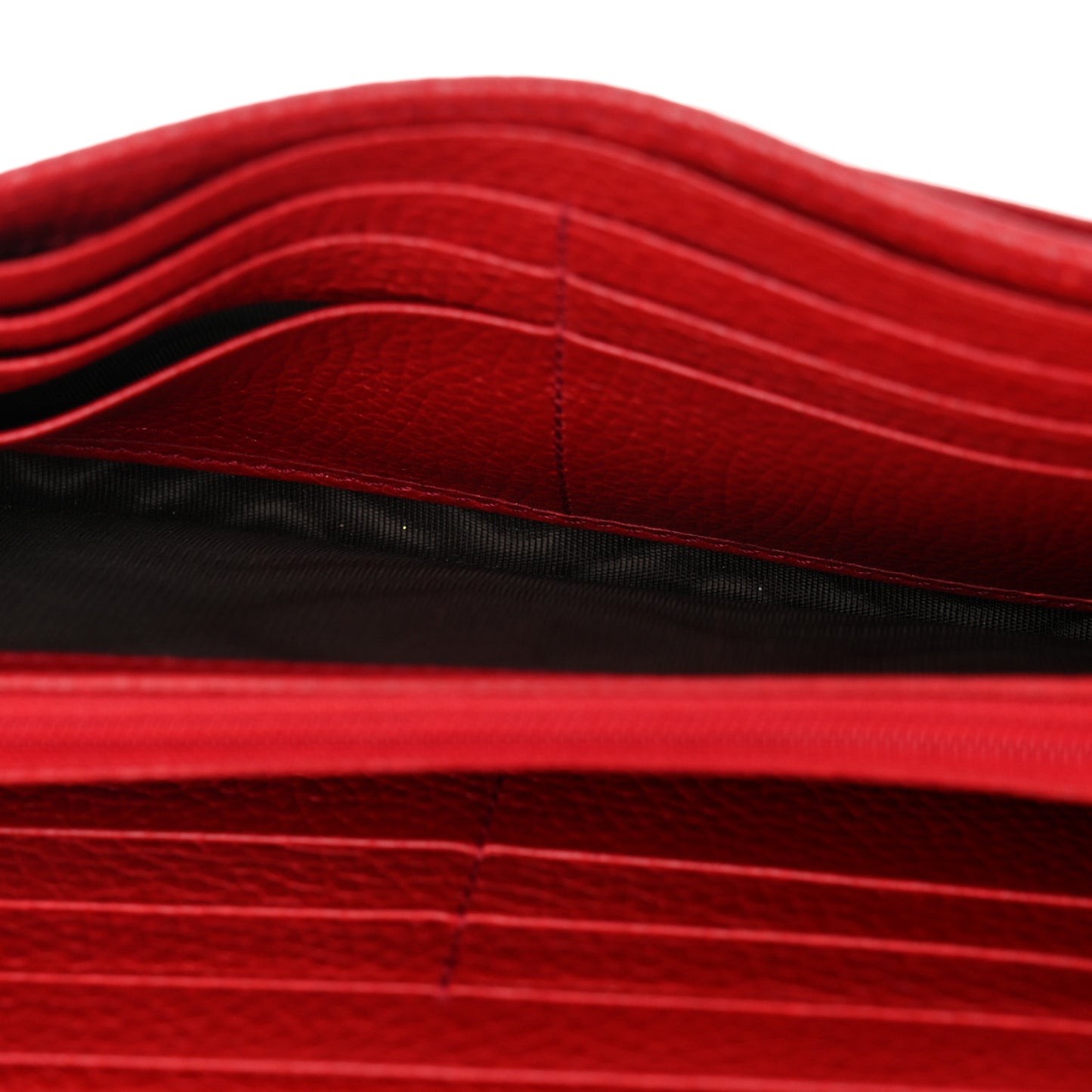 Pebbled Calfskin Large Soho Continental Wallet Red