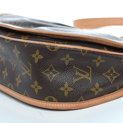 Louis Vuitton Monogram Menilmontant PM 10 of 14