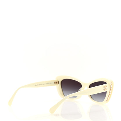 Chanel Acetate Pearl Cat Eye CC Sunglasses 5481-H-A White 5 of 7