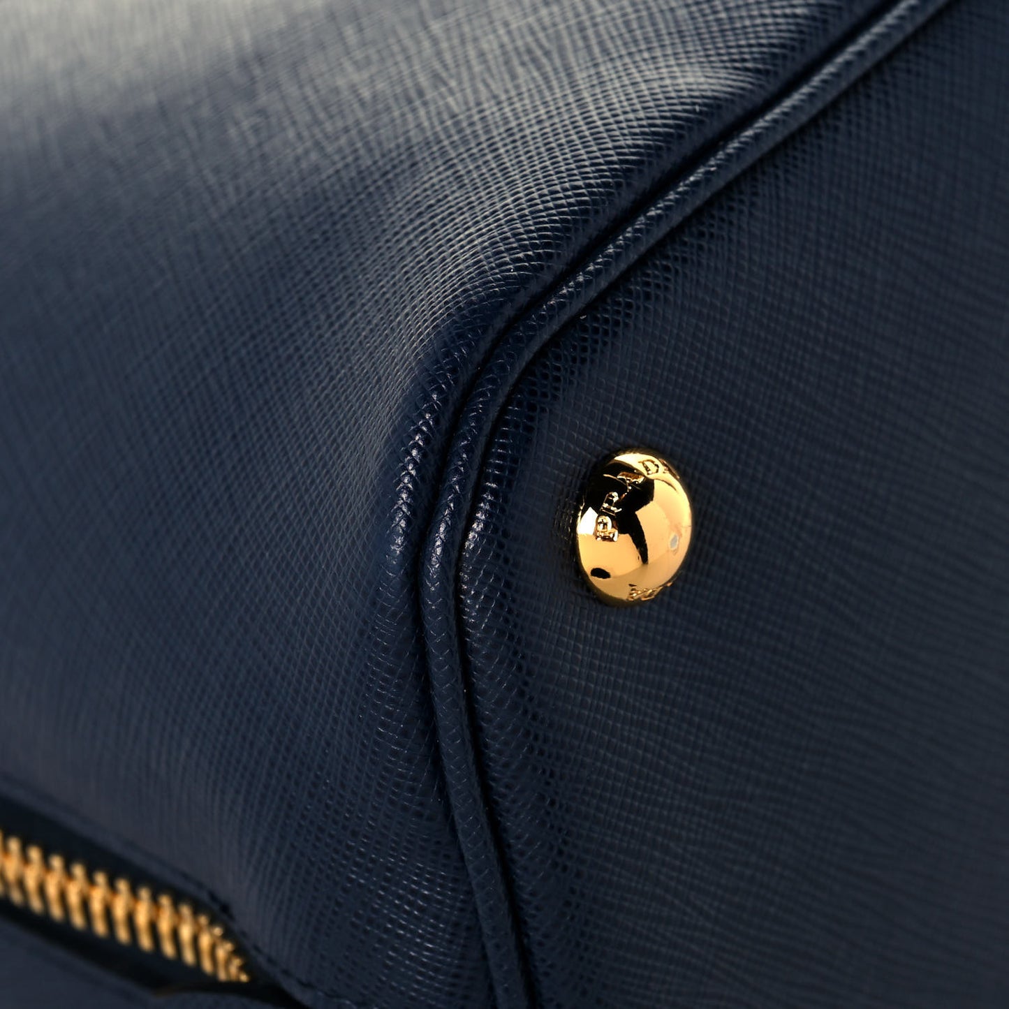 Saffiano Lux Small Promenade Tote Baltico Gine