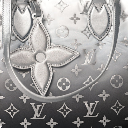 Louis Vuitton Nylon Monogram Gradient LV Snow Onthego MM Frost 7 of 9