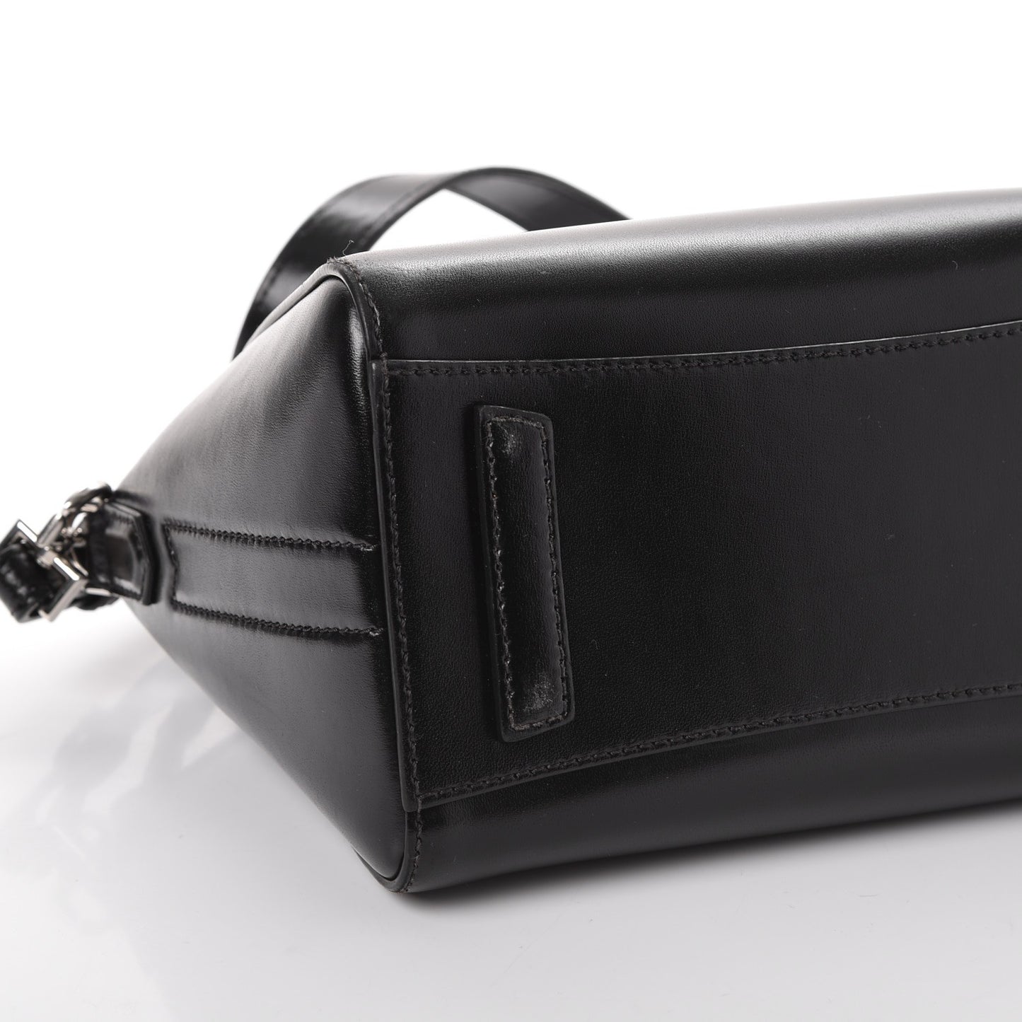 Shiny Lord Calfskin Mini Antigona Black