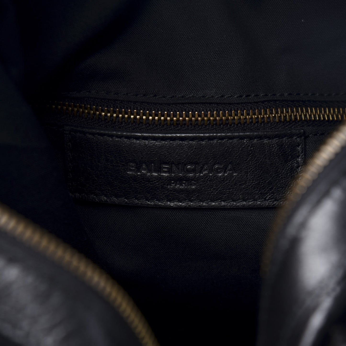 Agneau Classic Hardware Zip Traveler Backpack Black