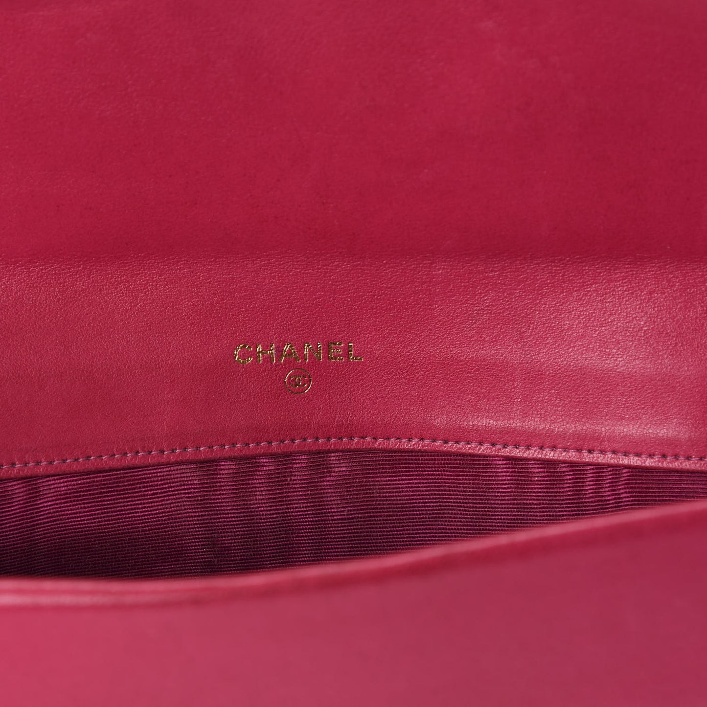 Caviar Timeless CC Wallet Dark Fuchsia