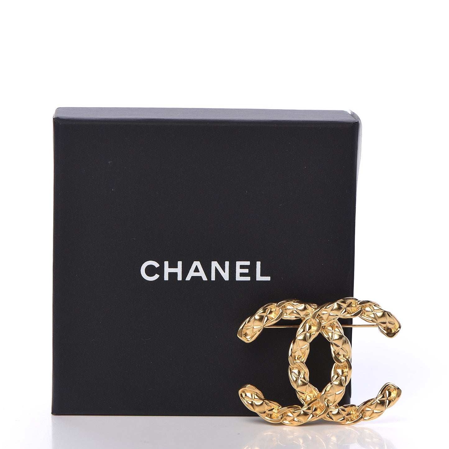 Metal CC Brooch Gold