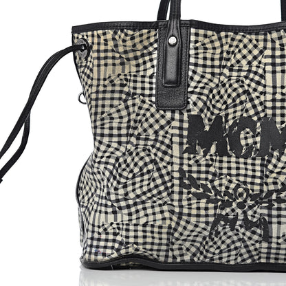 MCM Visetos Medium Liz Reversible Shopper Tote Black 26 of 28