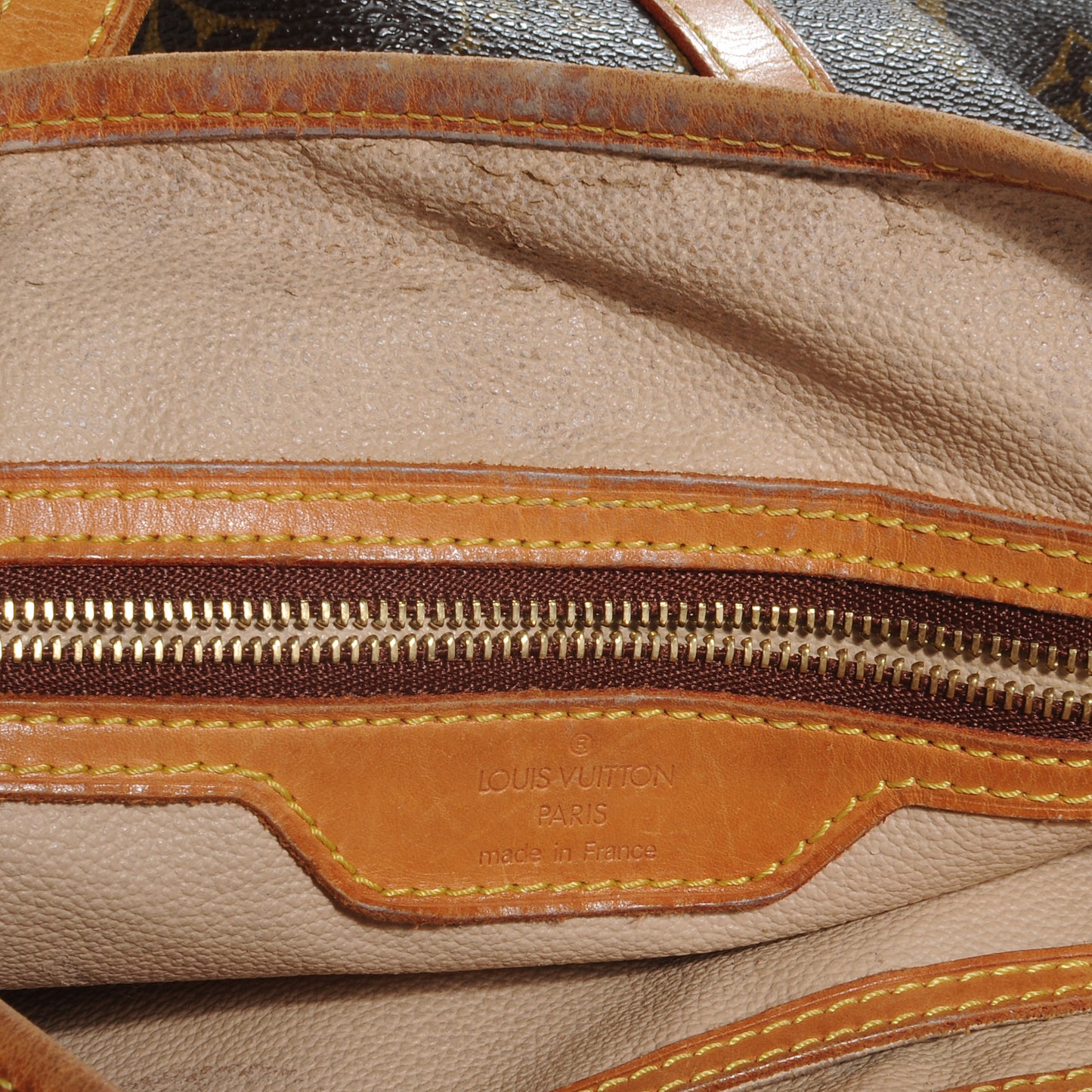 Monogram Bucket 27