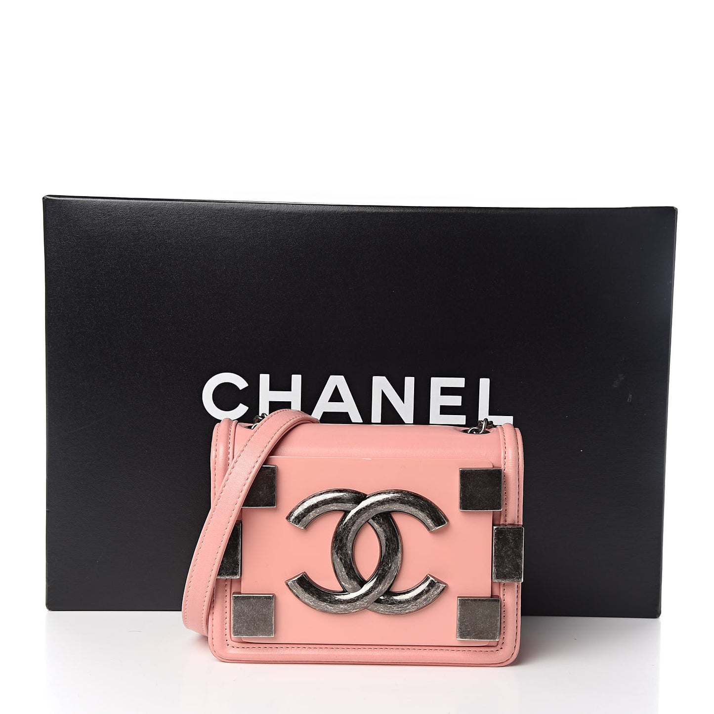 Lambskin Plexiglass Boy Brick Flap Pink