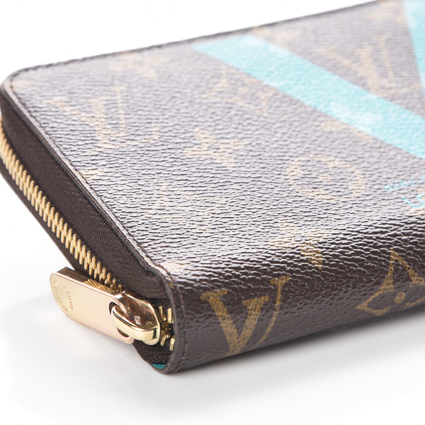 Monogram V Zippy Wallet Turquoise