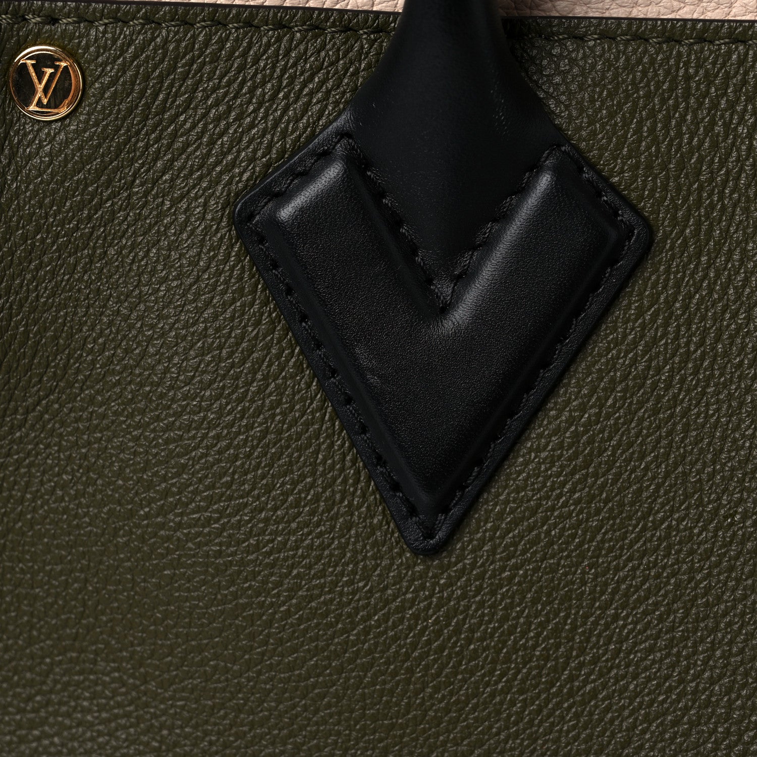 Louis Vuitton Calfskin Monogram On My Side MM Laurier Green Toffee Latte Beige 18 of 21