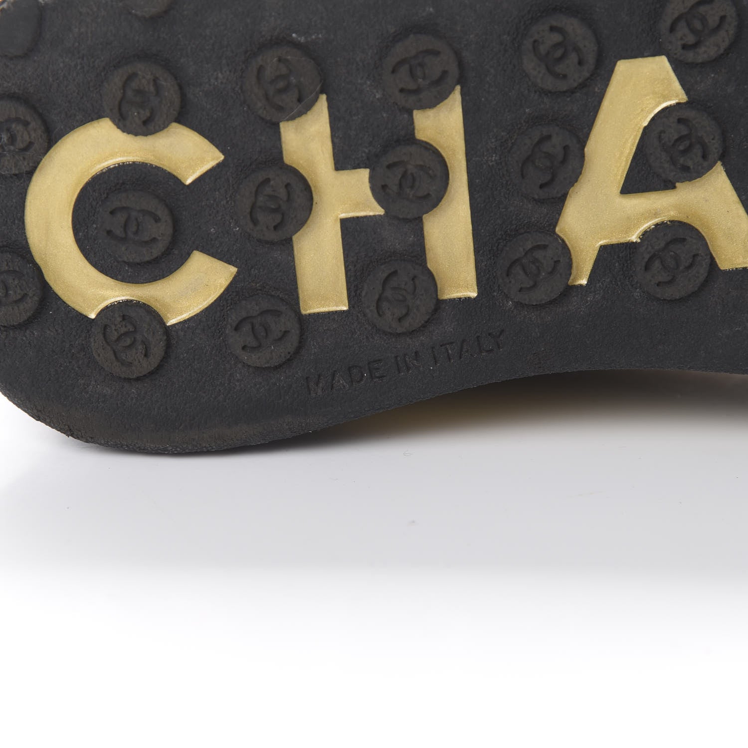 Chanel Metallic Fabric Calfskin Suede Crocodile Embossed CC Sneakers 36.5 Black Gold 7 of 9