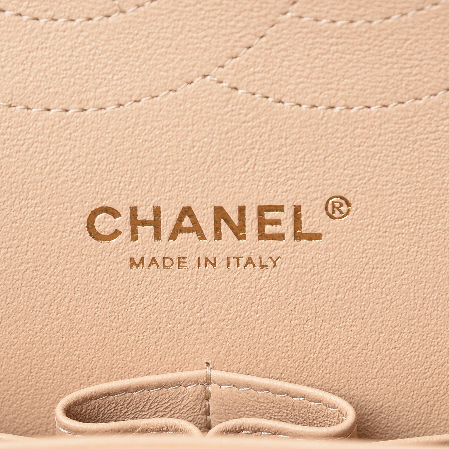 Caviar Quilted Jumbo Double Flap Beige Clair