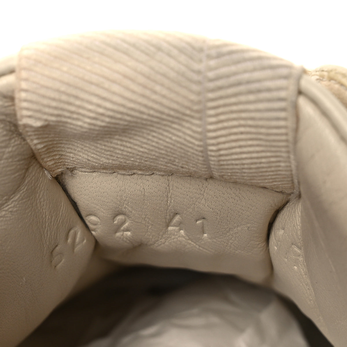 Calfskin Logo Womens Rhyton Sneakers 41 Ivory