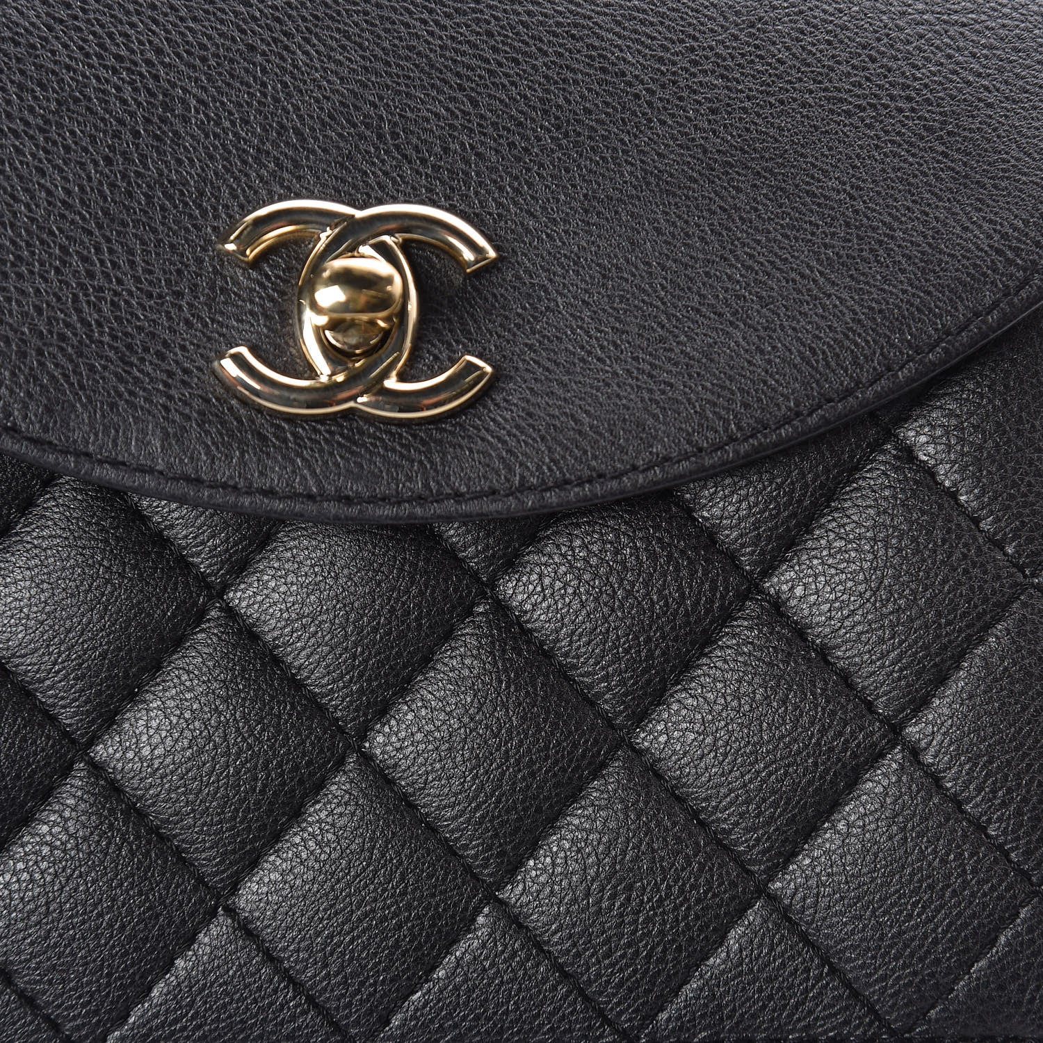Chanel Calfskin Quilted Smart Pocket Crossbody Bag Black 10 of 10