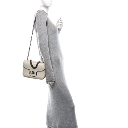 Chanel Grained Calfskin Archi Chic Flap Ivory 2 of 11