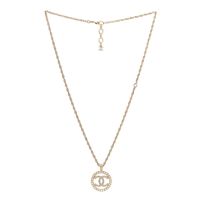 Chanel Pearl CC Medallion Necklace Gold 3 of 6