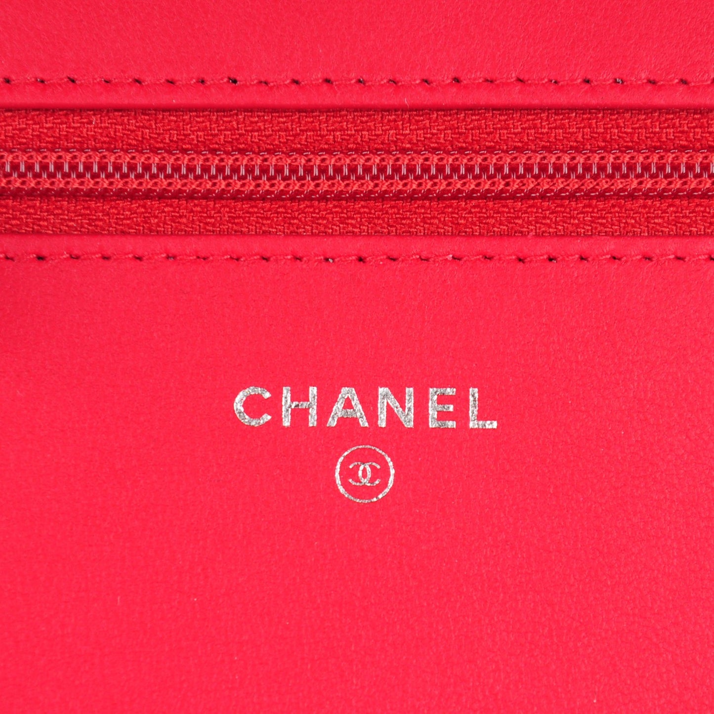 Lambskin Quilted Diamond CC Wallet On Chain WOC Red
