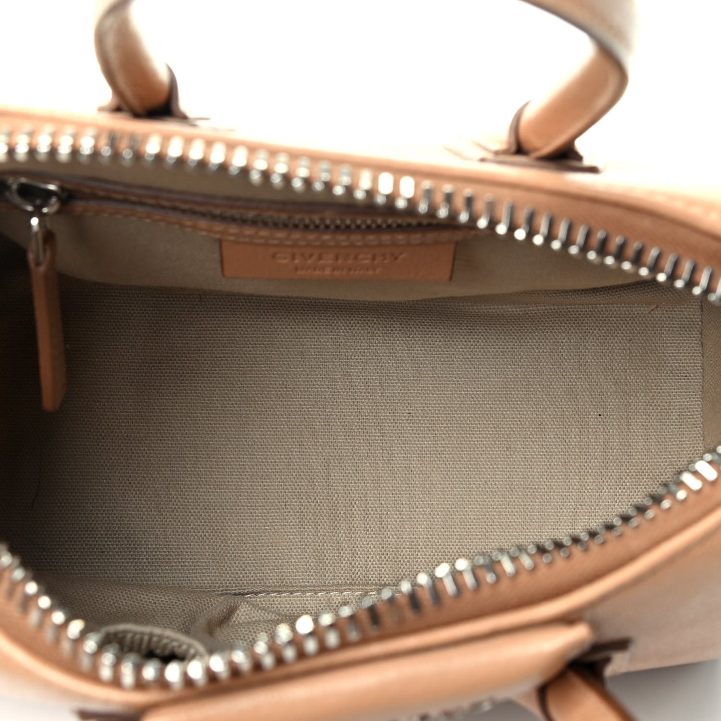 Sugar Goatskin Mini Antigona Medium Beige