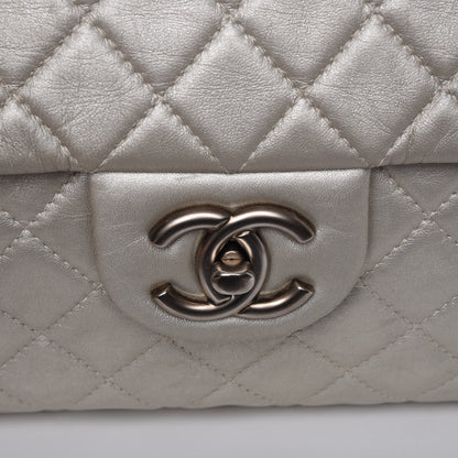 Chanel Metallic Lambskin Quilted Maxi Single Flap Silver 17 of 18