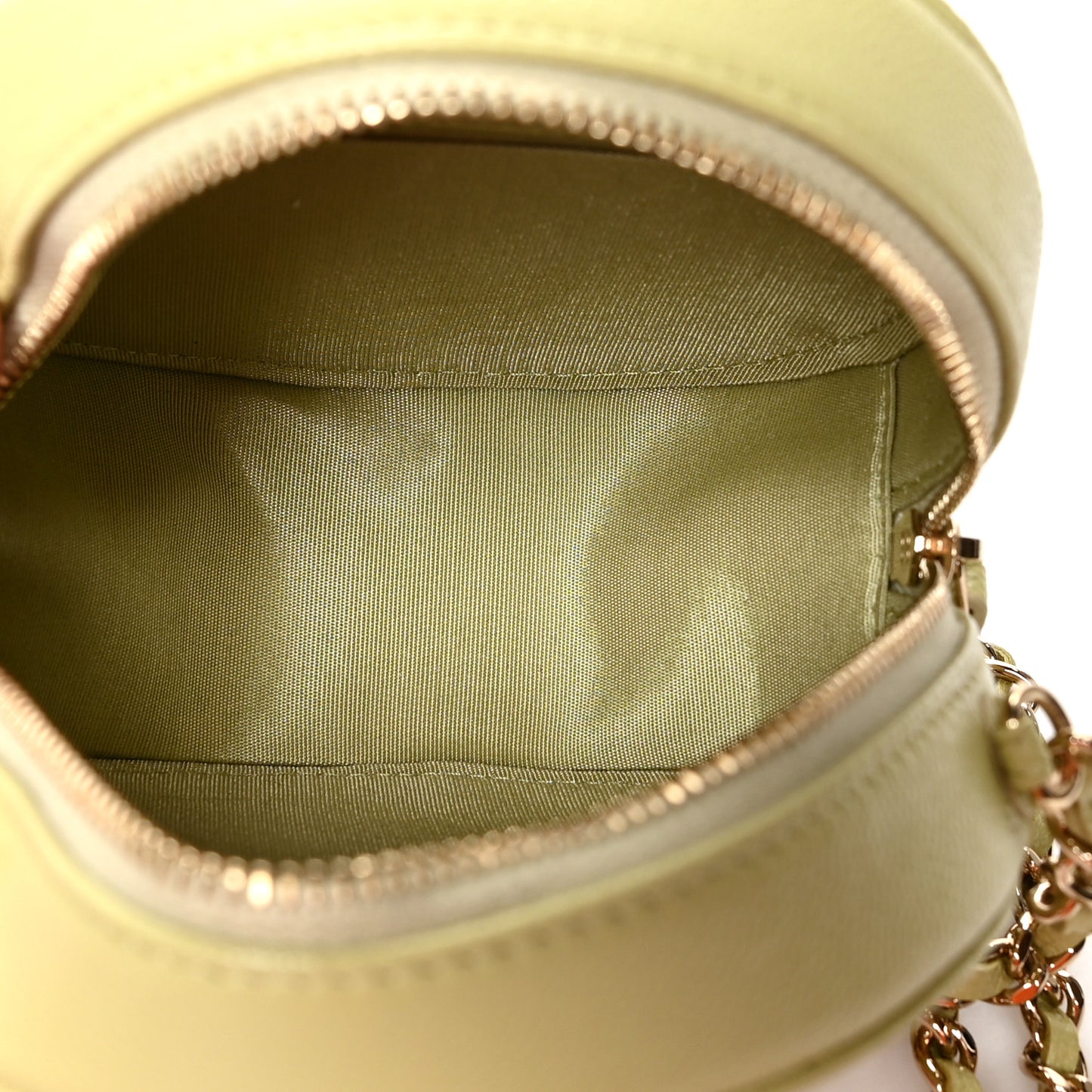 Caviar Quilted French New Wave Round Clutch With Chain Light Green
