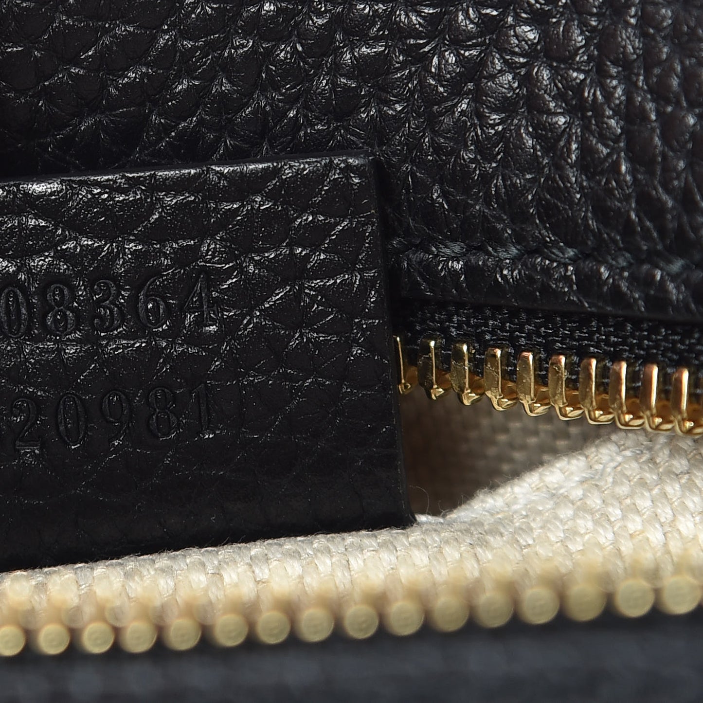 Pebbled Calfskin Small Soho Disco Bag Black