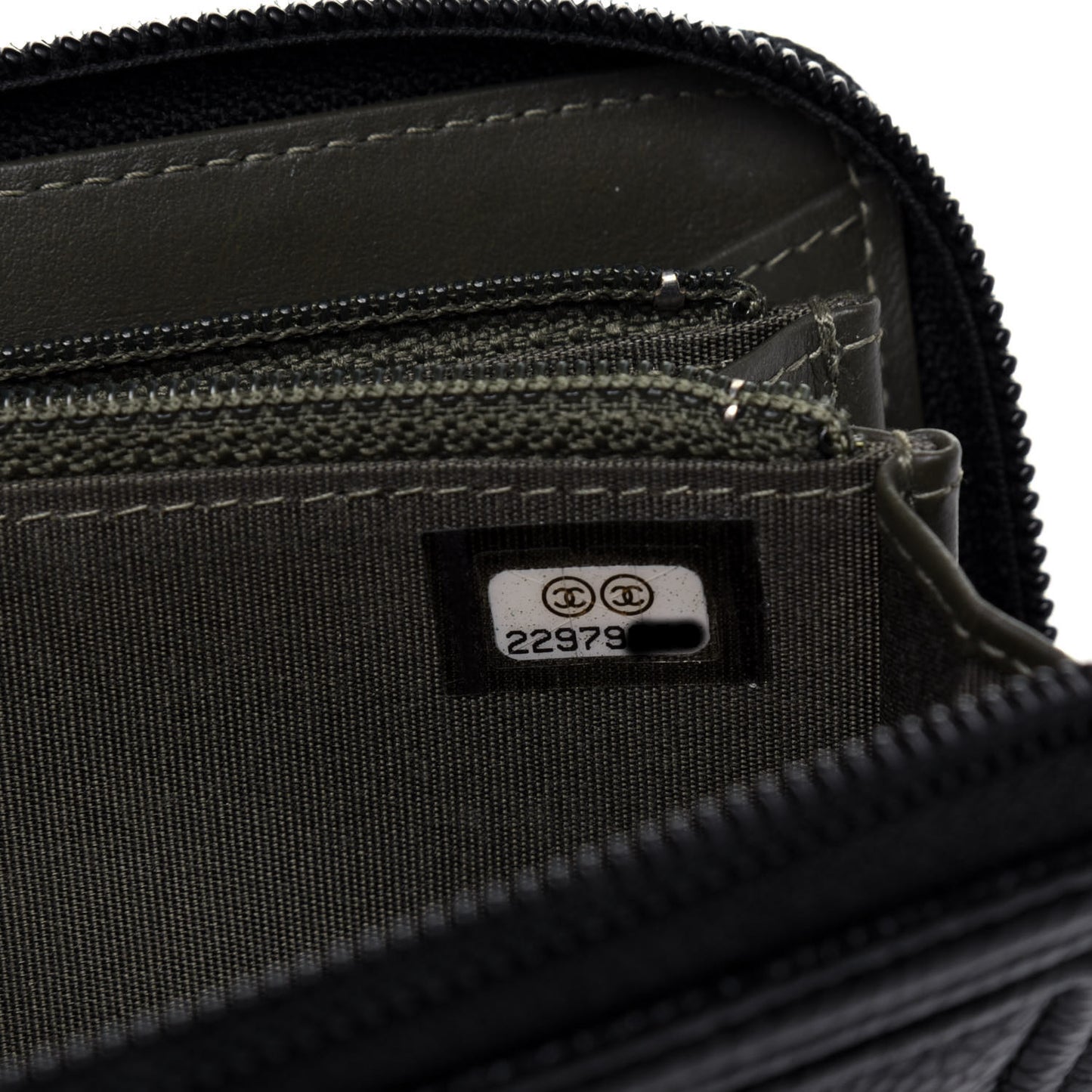 Caviar Quilted Small Boy Zip Around Wallet Black