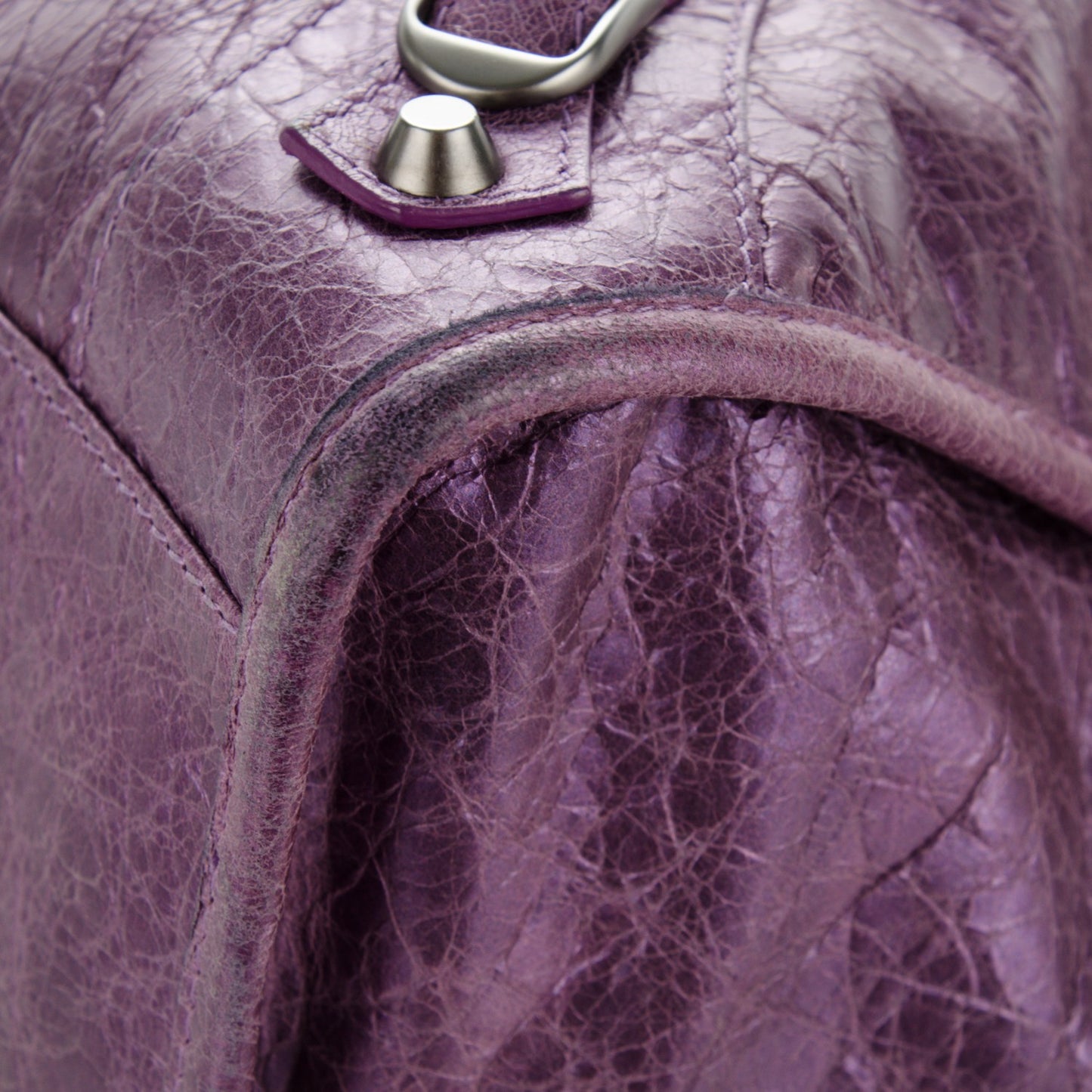 Agneau Classic Hardware City Metallic Purple