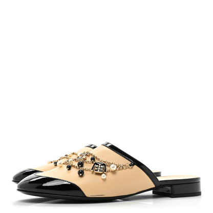 Chanel Lambskin Patent Pearl Chain Charm CC Mules 39.5 Beige Black 3 of 8