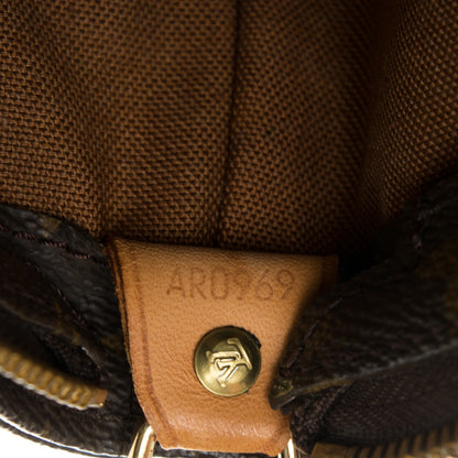 Louis Vuitton Monogram Cabas Mezzo 7 of 10