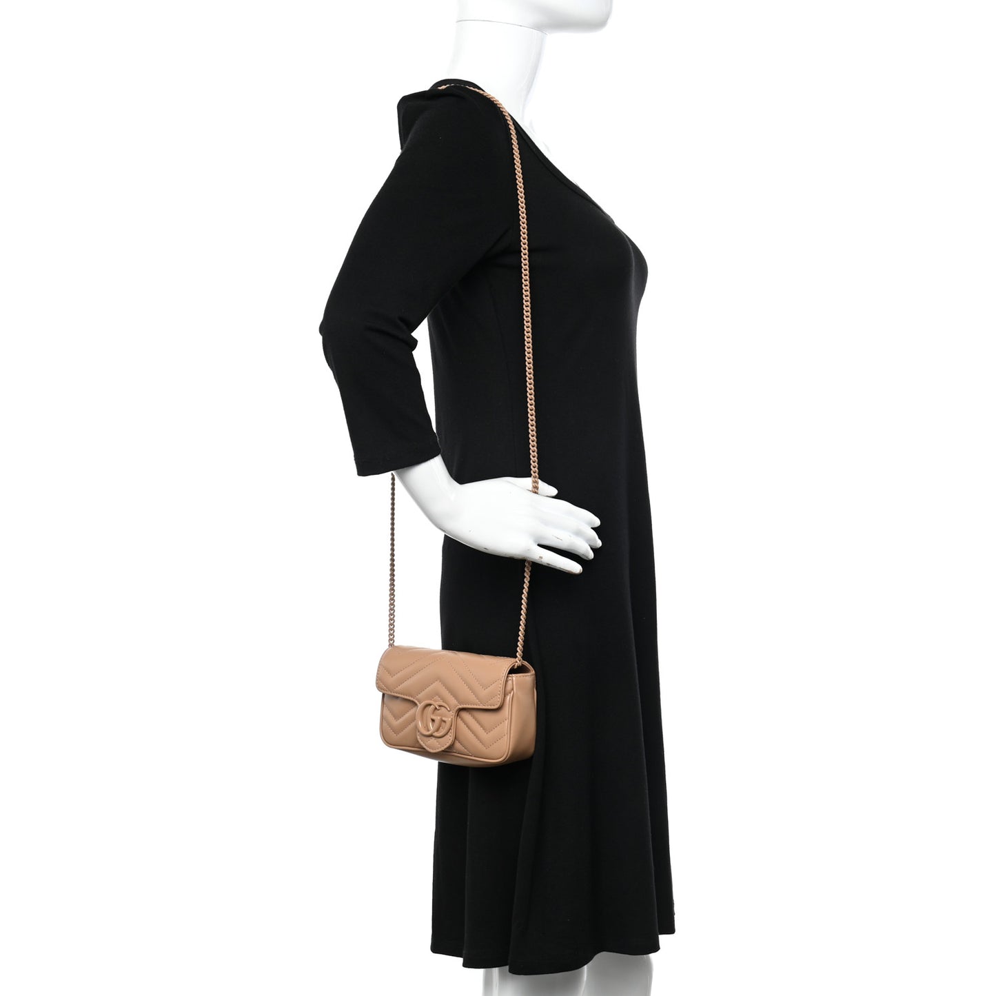 Calfskin Matelasse Monochrome Super Mini GG Marmont Shoulder Bag Camelia