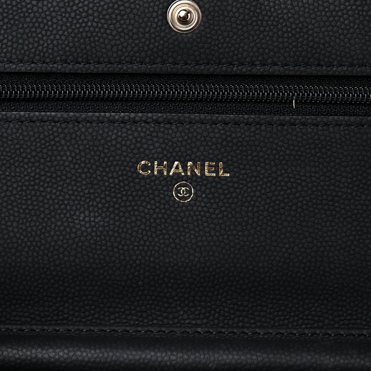 Caviar Chevron Quilted Wallet On Chain WOC Black