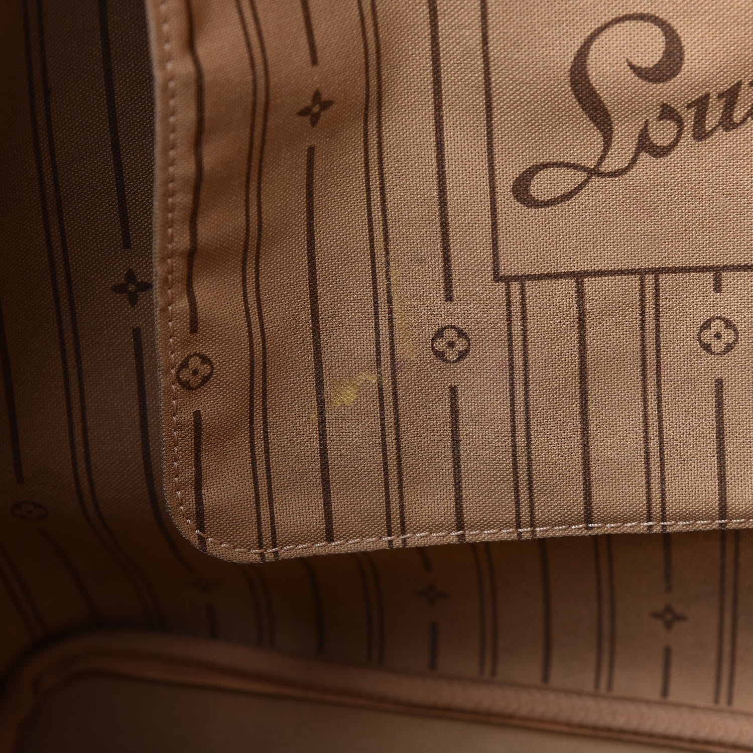Louis Vuitton Monogram Neverfull GM 9 of 17