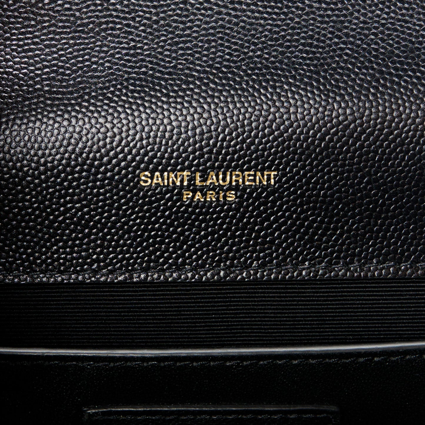 Grain De Poudre Matelasse Chevron Medium Monogram Satchel Black