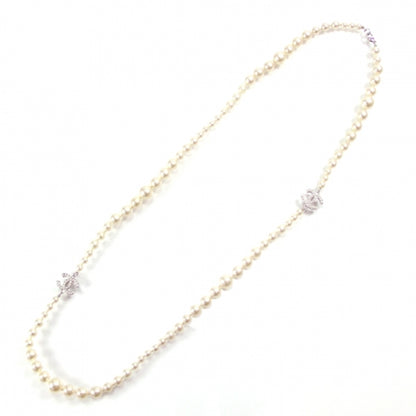 Chanel Classic Faux CC Logo Pearl Necklace 1 of 5