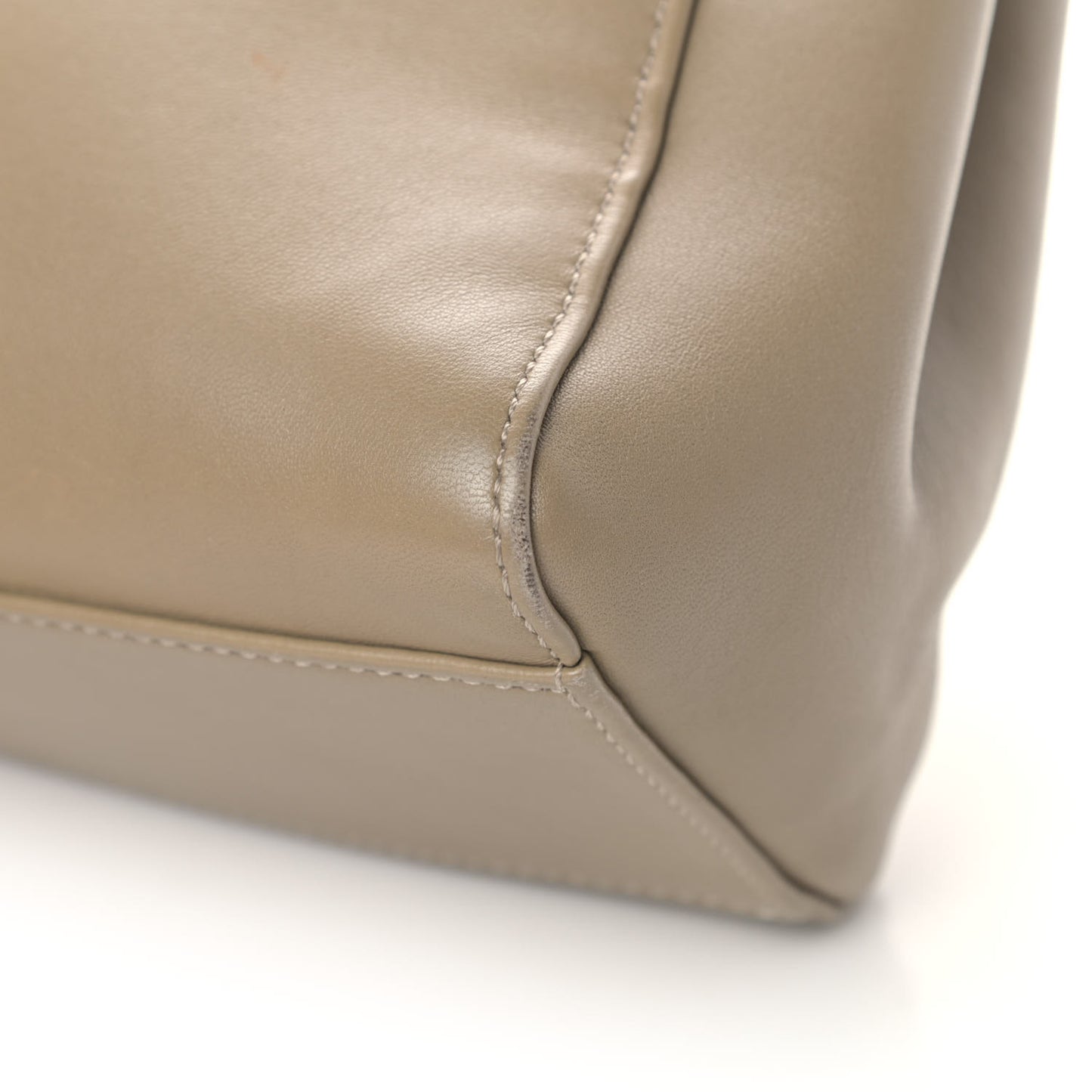 Nappa Mini Peekaboo Iconic Satchel Tortora