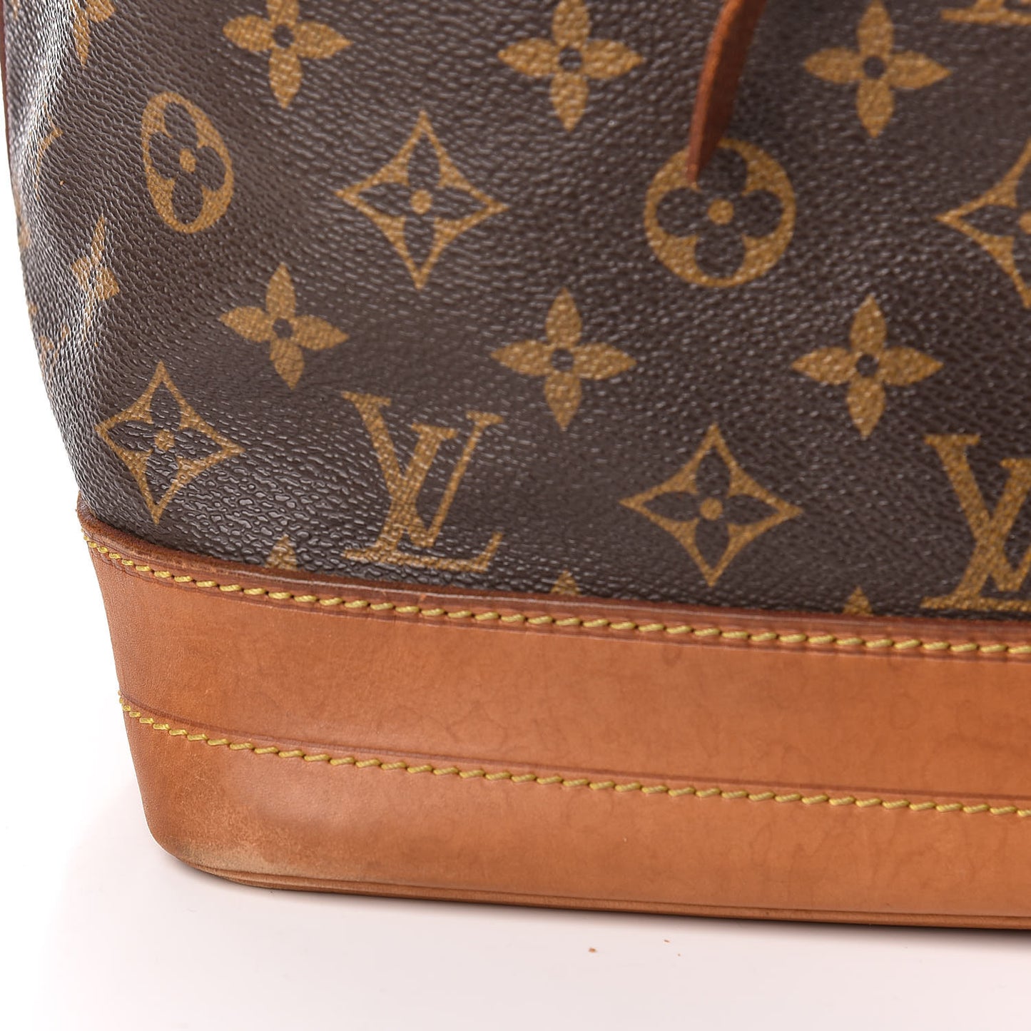 Monogram Noe