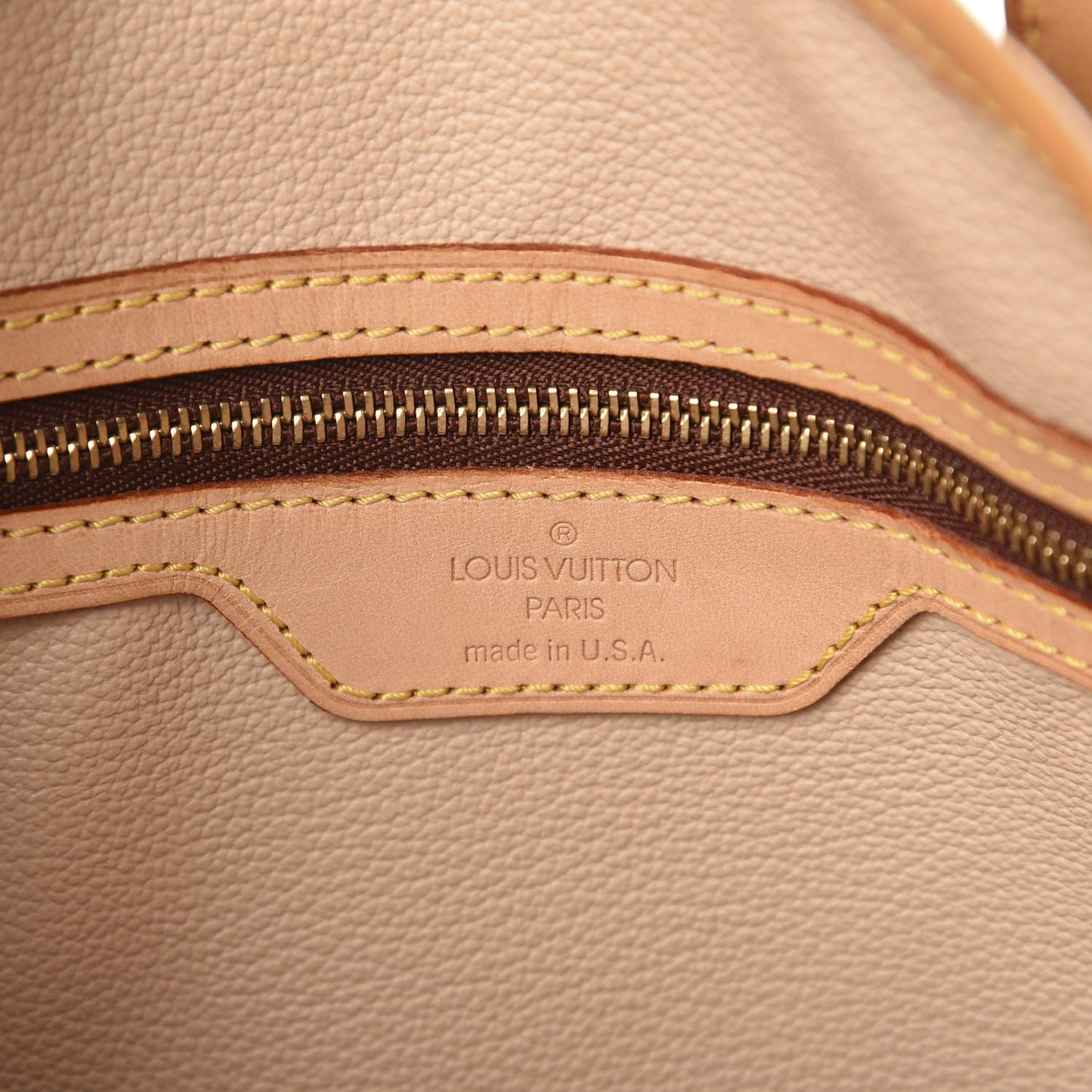Monogram Petit Bucket 23